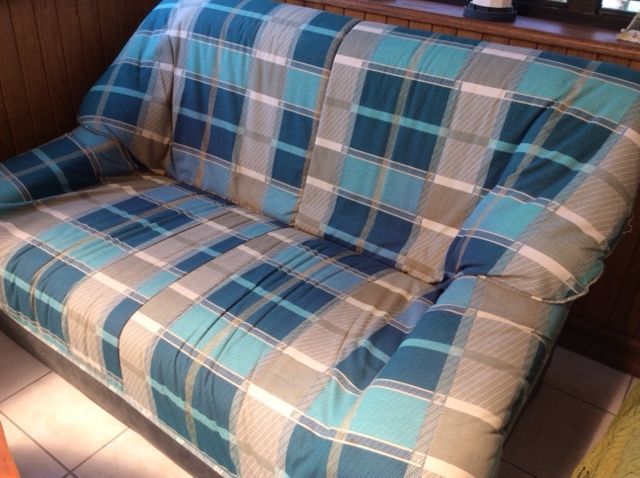 canap� fixe 2 places 80 Brest (29)