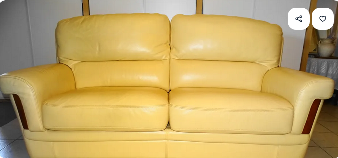 canap� fixe 3 places cuir coloris vanille, tr�s bon �tat 0 Novillars (25)