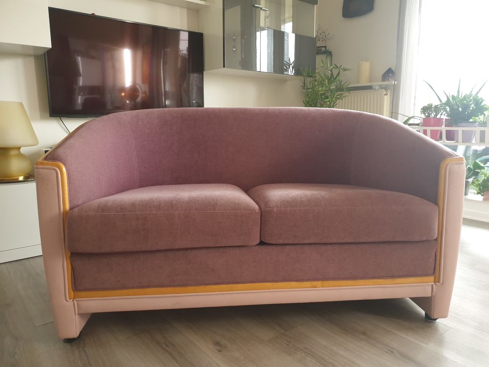 CANAPE FIXE 350 Montigny-le-Bretonneux (78)