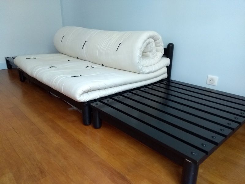 Canap�-lit futon 3 places Habitat 90 Montmorency (95)