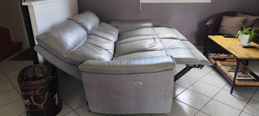 Canap� Gris 3 places 2 relax �lectrique 350 Pont-de-l'Arche (27)
