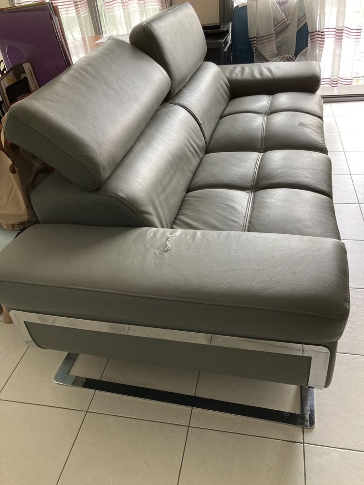 CANAPE GRIS 100 Saint-Laurent-sur-Sa�ne (01)