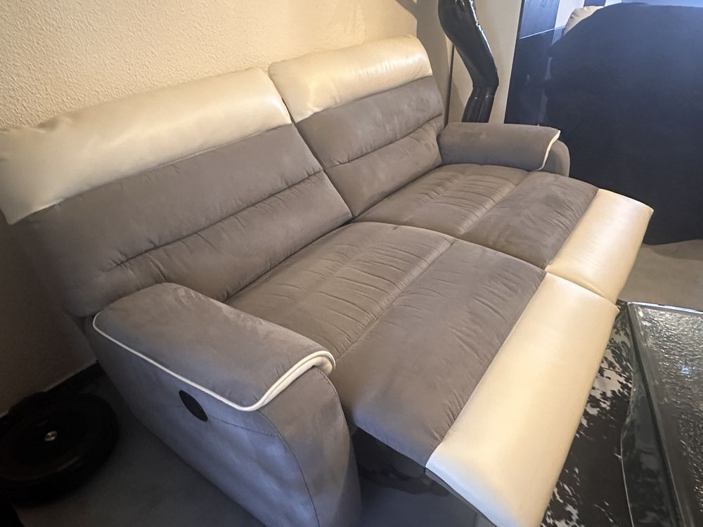 canape haut gamme deux moteurs electrique relax 
800 La Seyne-sur-Mer (83)