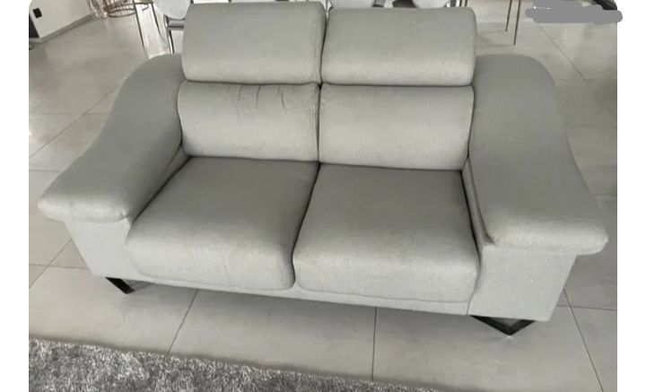 Canap� haut de gamme 2/3 places 450 Mauguio-Carnon-Plage (34)