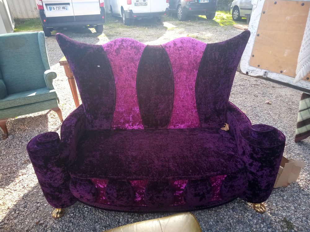 Canap� Lucky Bretz velour violet et rose (achet� d'occasion) 500 Lyon 3 (69)