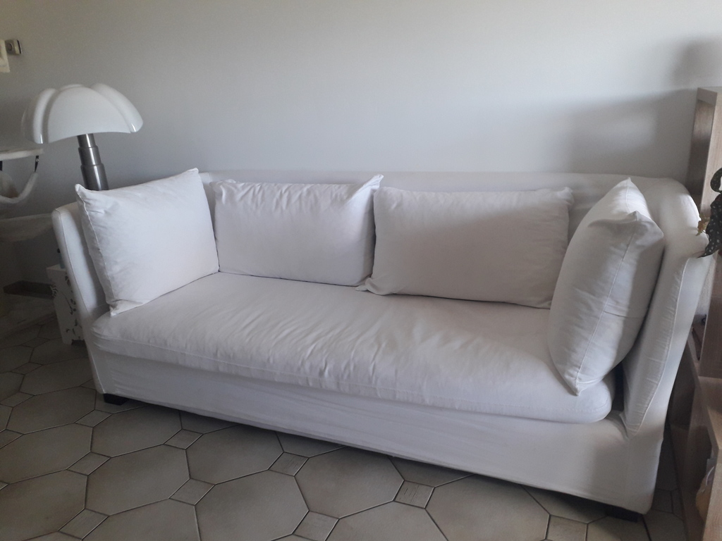 Canap� moderne blanc en tissu 250 Bellerive-sur-Allier (03)