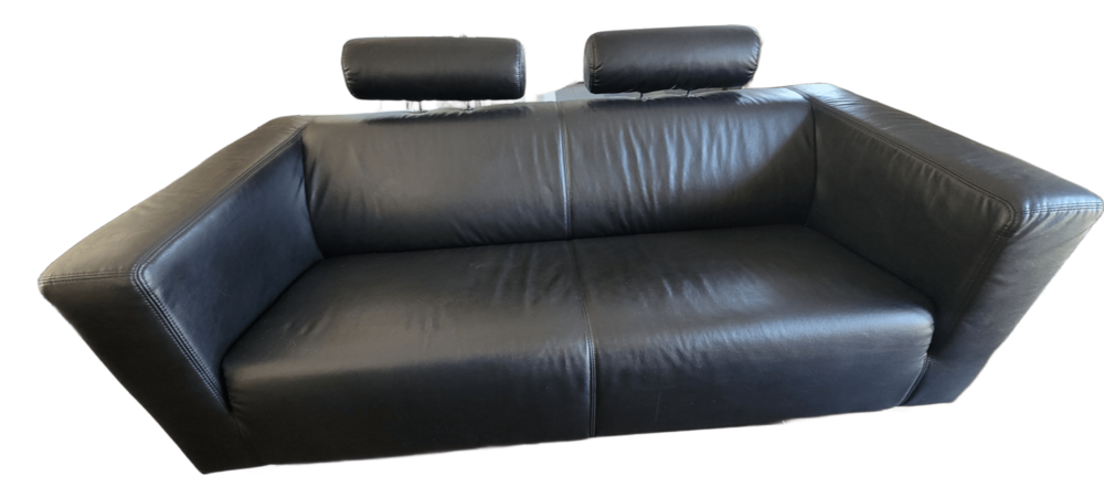 Canap� noir 3 places avec repose-t�te. 145 Soissons (02)