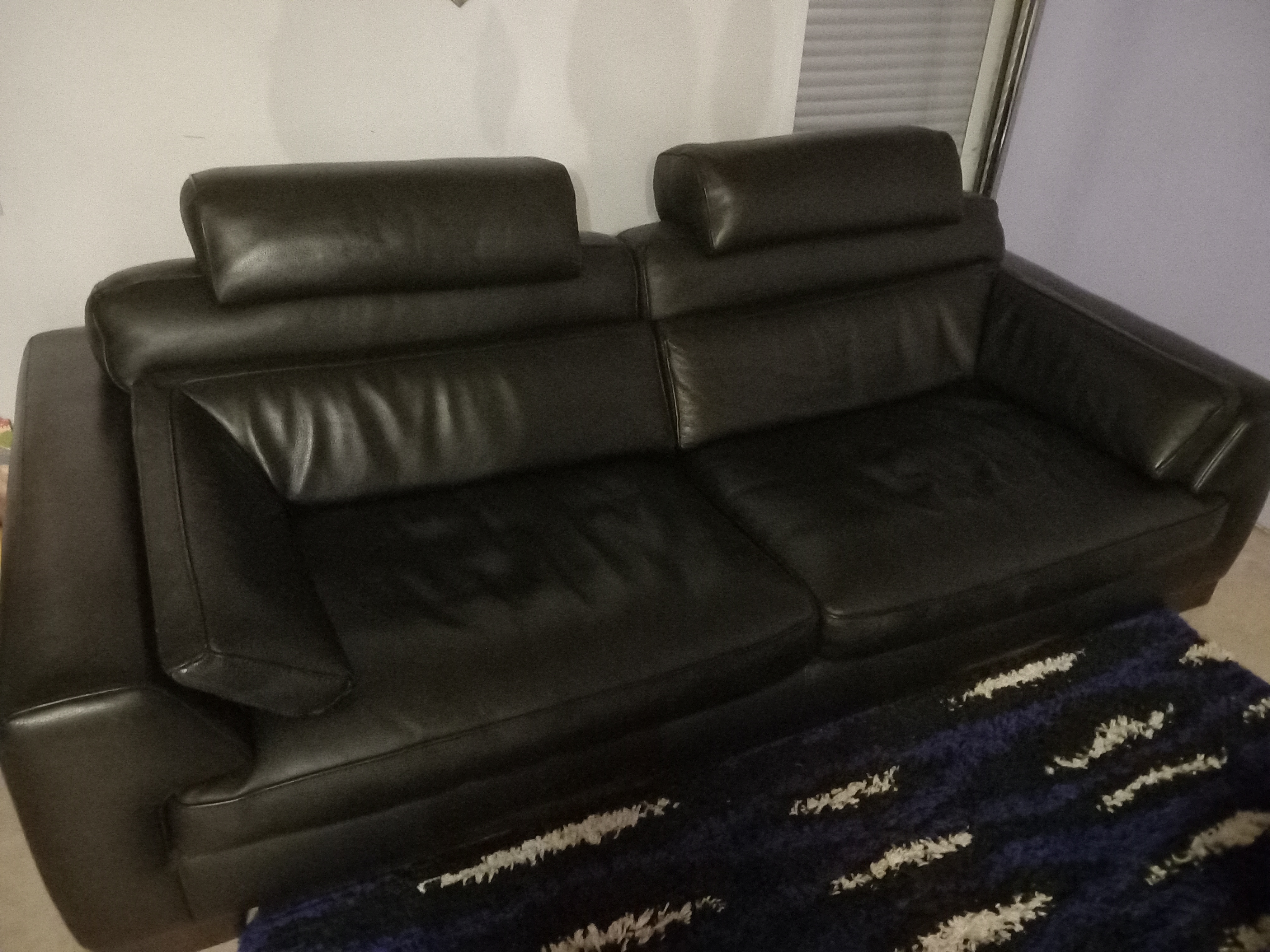 Canap� noir 380 Ch�teau-Salins (57)