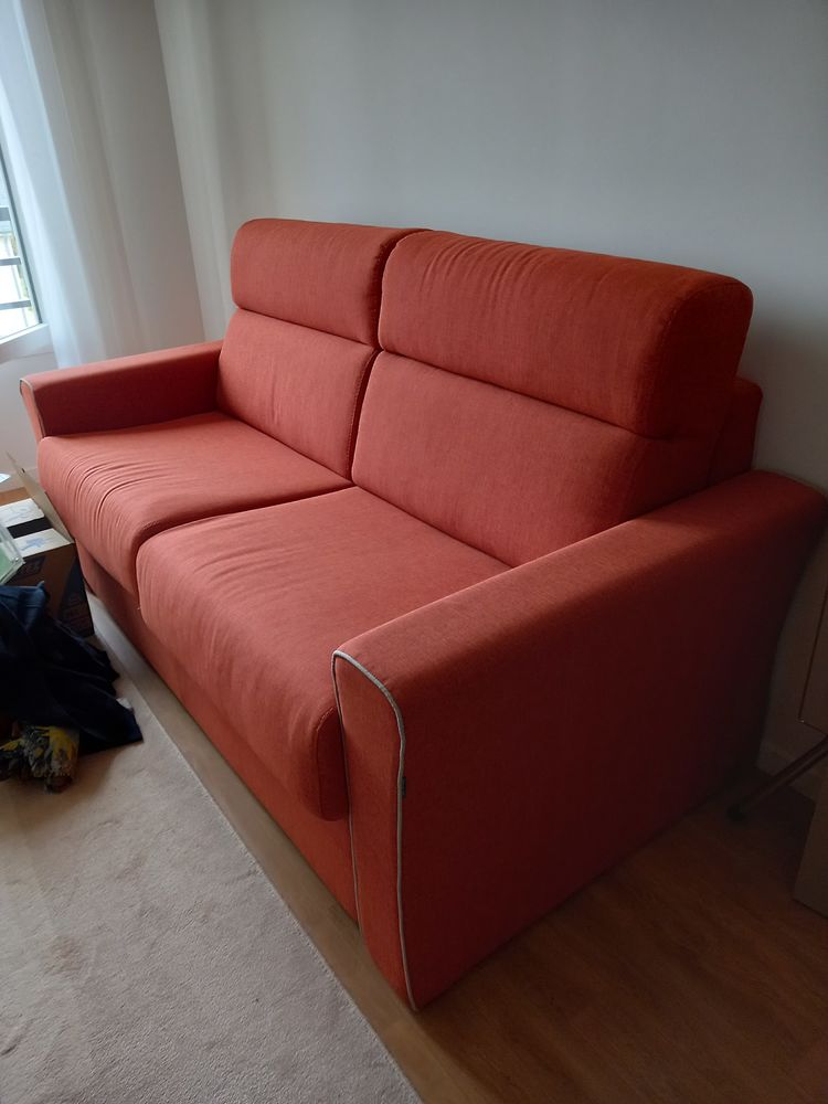 Canap�-lit  2 personnes
0 Lar�ay (37)