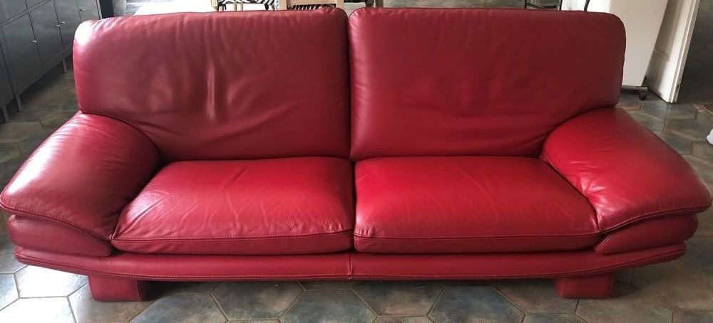 Canap� 3 place Cuir rouge - Roche Bobois  gondole 
0 La Ville-du-Bois (91)