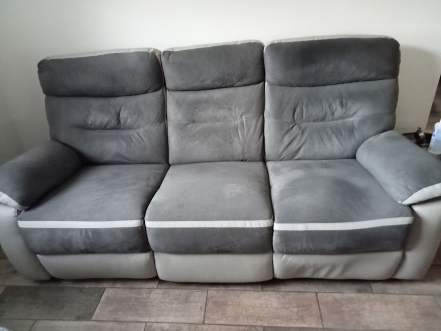 canap� 3 place relax 550 Saint-Michel-de-Maurienne (73)