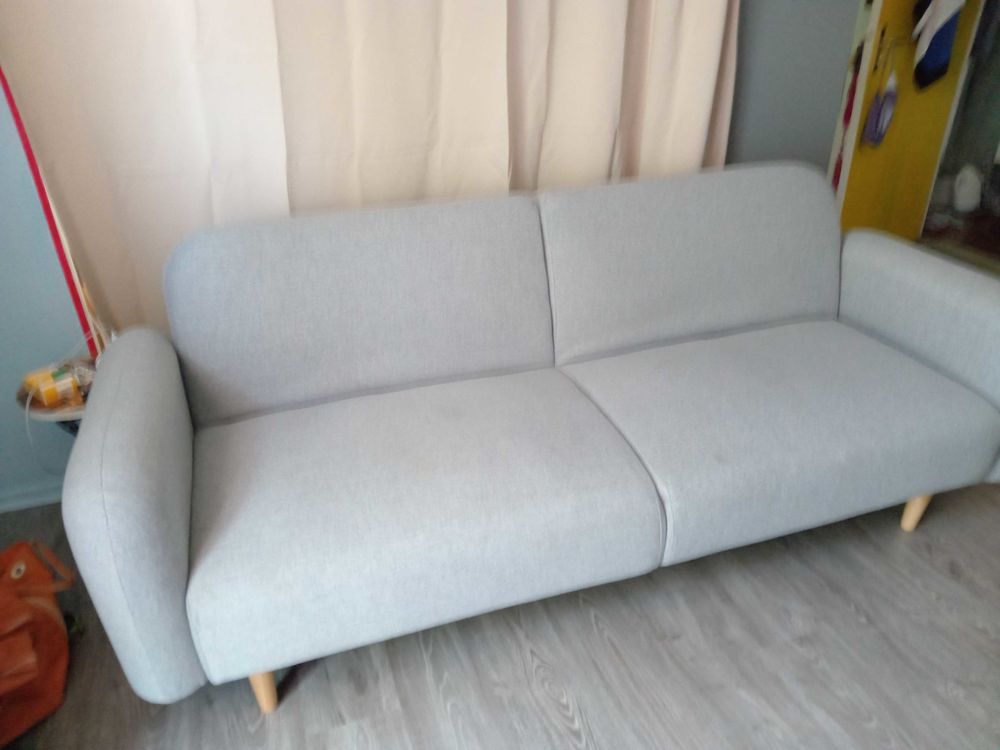 canap� �   2 place 327 Tournefeuille (31)