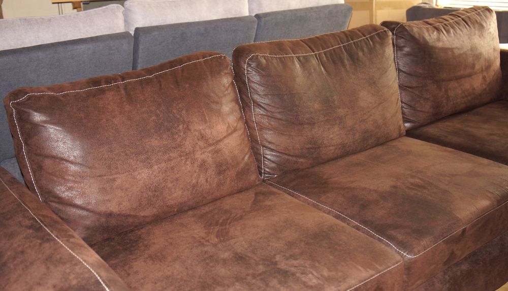 Canap� 4 places avec m�ridienne, mod�le Casablanca 500 Peyrat-de-Bellac (87)