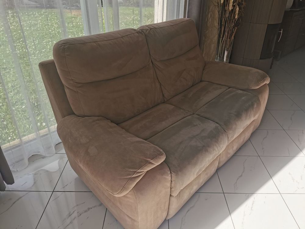 Canap� 2 places avec fauteuil, Ch�teau d'Ax 400 Cr�cy-la-Chapelle (77)