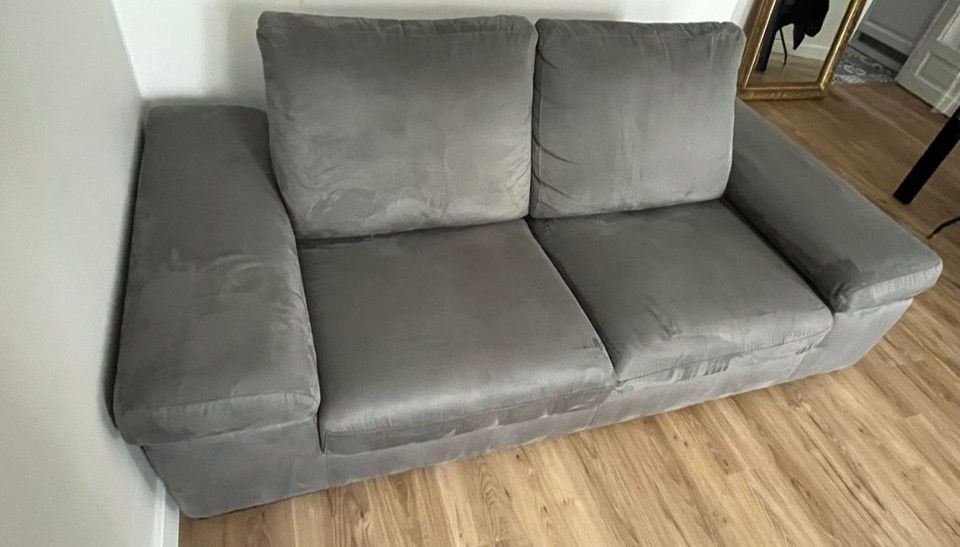 Canap� 2/3 places confortable 800 Boissy-sous-Saint-Yon (91)