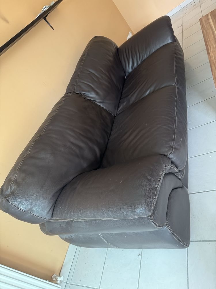 canap� 3 places cuir v�ritable vachette de belle qualit� 190 Ambilly (74)