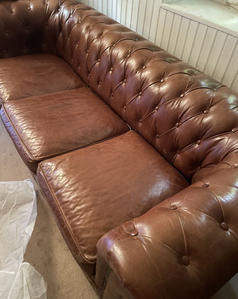 Canap�-lit 3 places en cuir marron - Chesterfield-quasi-neu 1450 Paris 1 (75)