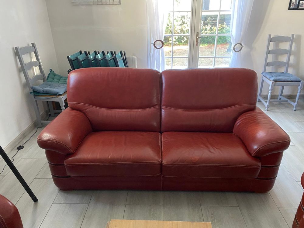 CANAP� 3 places  CUIR 200 La Meignanne (49)