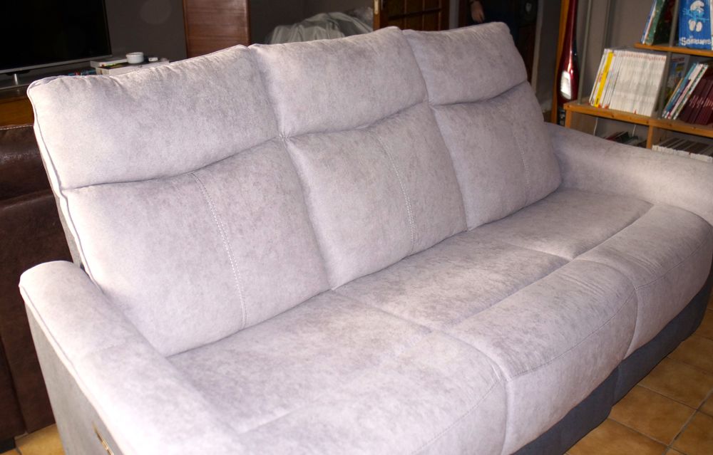 Canap� 3 places �lectrique relax en tissu gris mod�le Nestor 700 Peyrat-de-Bellac (87)