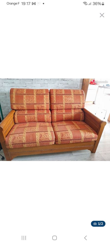 canap� 3 places, excellent �tat et excellente qualit�. 150 Moulis (09)