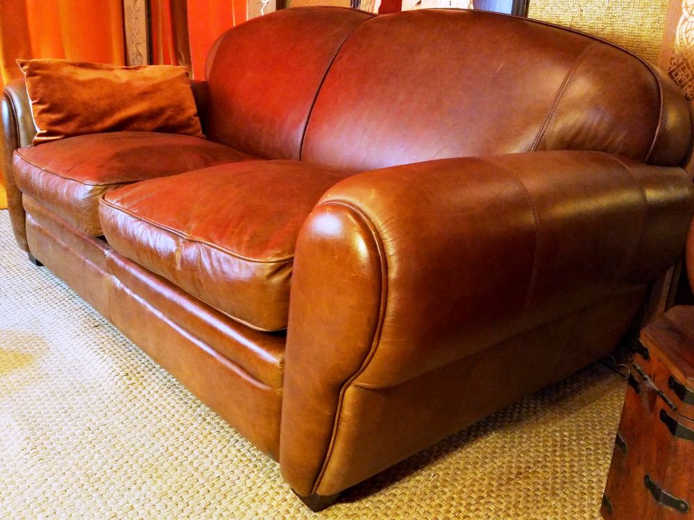 Canap� 3 places et fauteuil CLUB en cuir couleur havane 850 Montrouge (92)