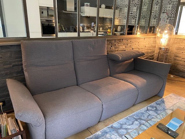 Canape 3 places et fauteuil tissus gris bleu
0 Bligny-l�s-Beaune (21)