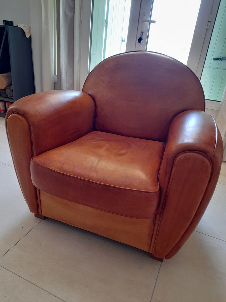 Canap� 2 places , fauteuil et pouf cuir basane cleyborne 520 Falicon (06)