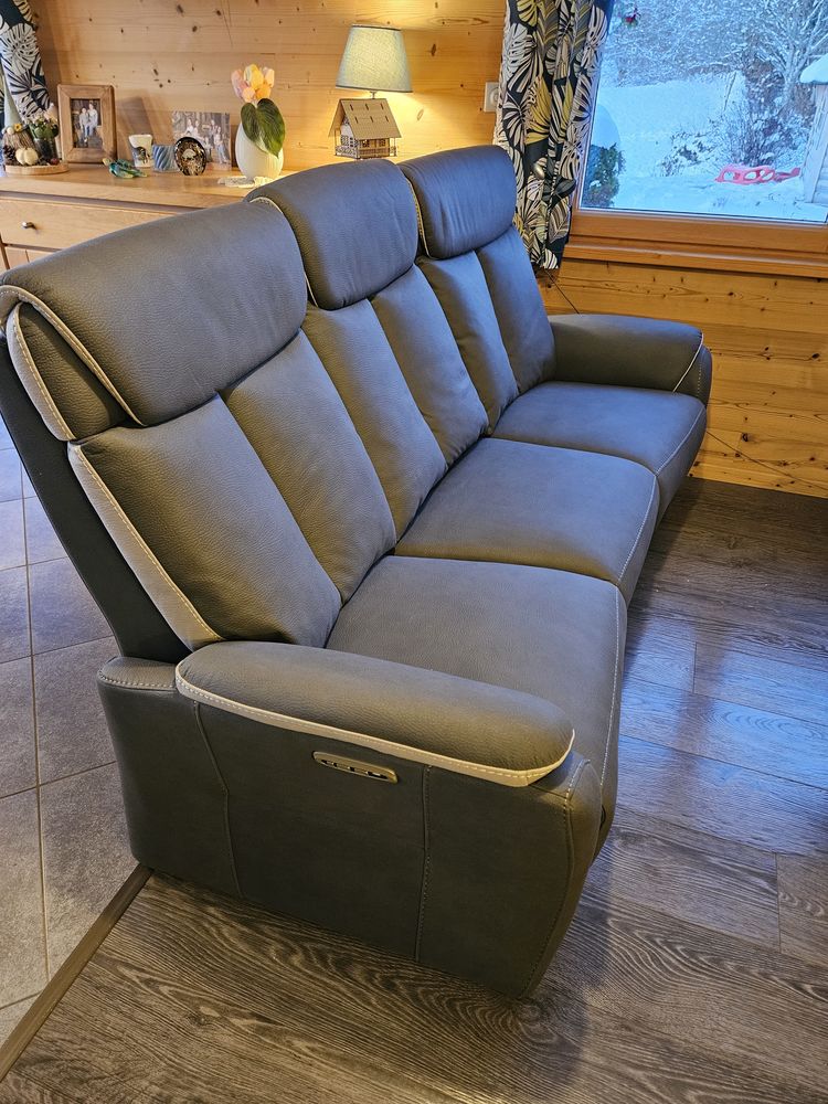 Canap� 3 places et fauteuil �lectrique relaxant mod�le Paris 2000 Le Bizot (25)