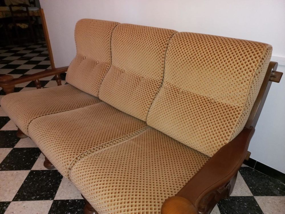 Canap�  3 places + 2 fauteuils 250 Mallemort (13)