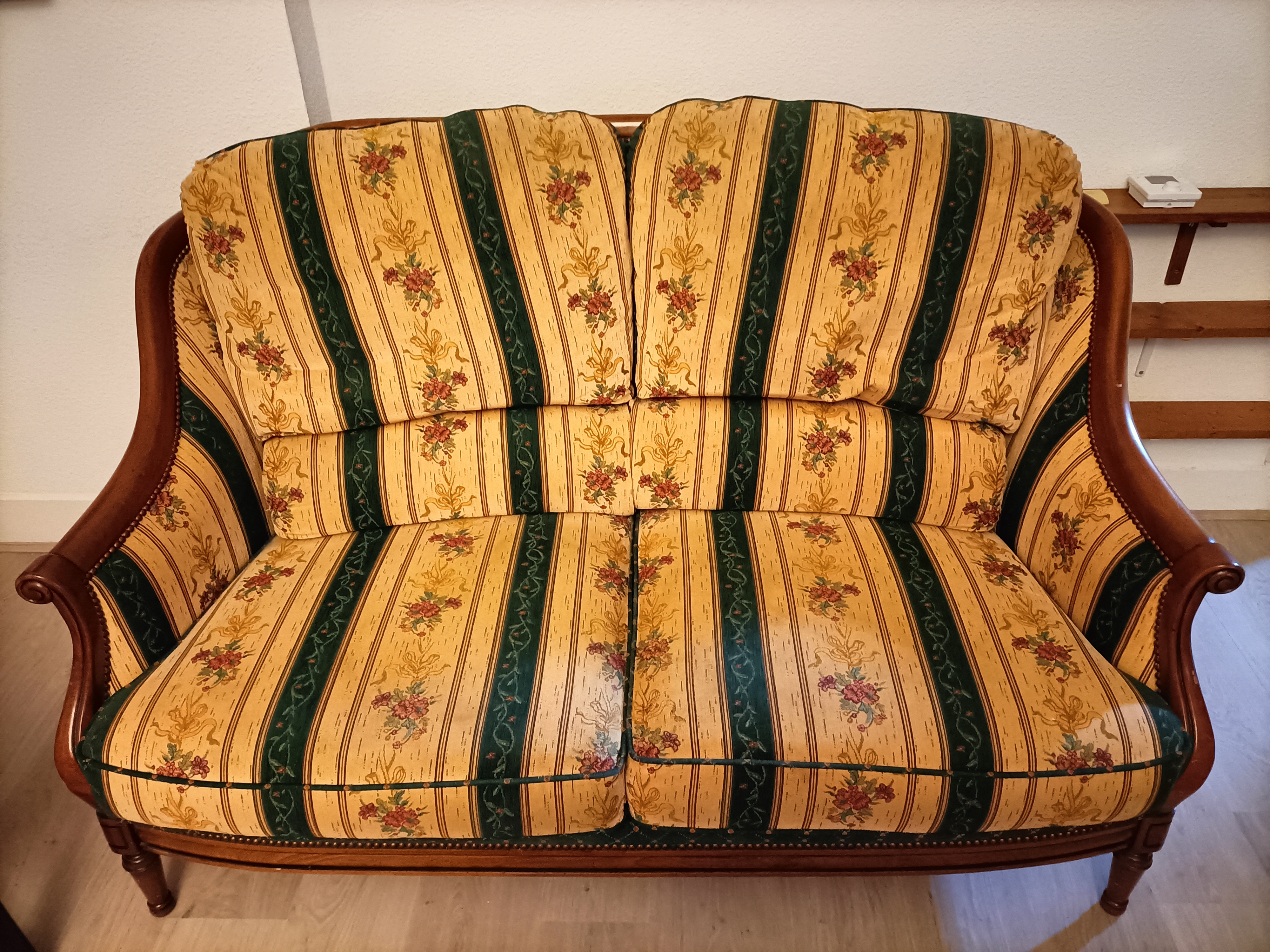 Canap� 2 places et 2 fauteuils 100 Chalon-sur-Sa�ne (71)