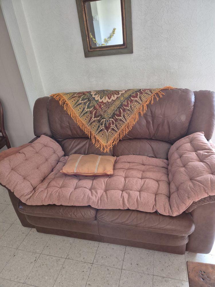 Canap� 2 places + 2 fauteuils cuir marron 20 La Mede (13)