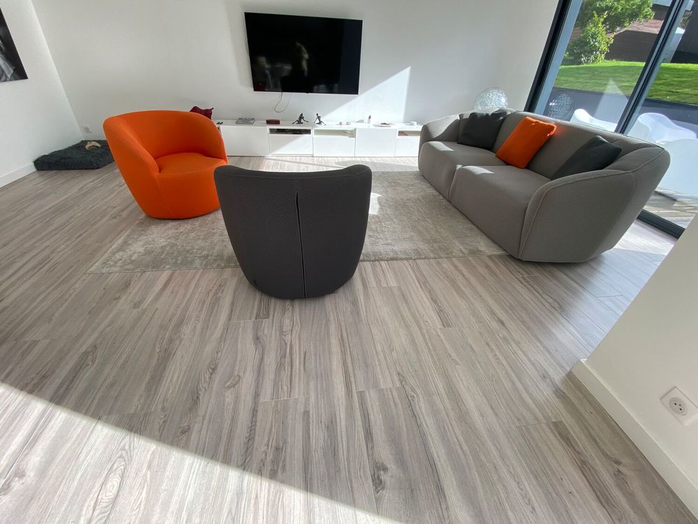 canap� 3 places et 2 fauteuils pivotants 630 Saint-Quay-Perros (22)