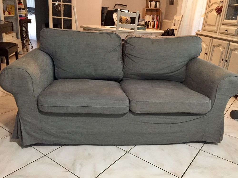 Canap� 2 places IKEA gris 120 Miramas (13)