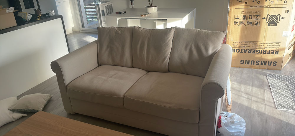 Canap� 2 places IKEA mod�le Gronlid
400 Mont�vrain (77)
