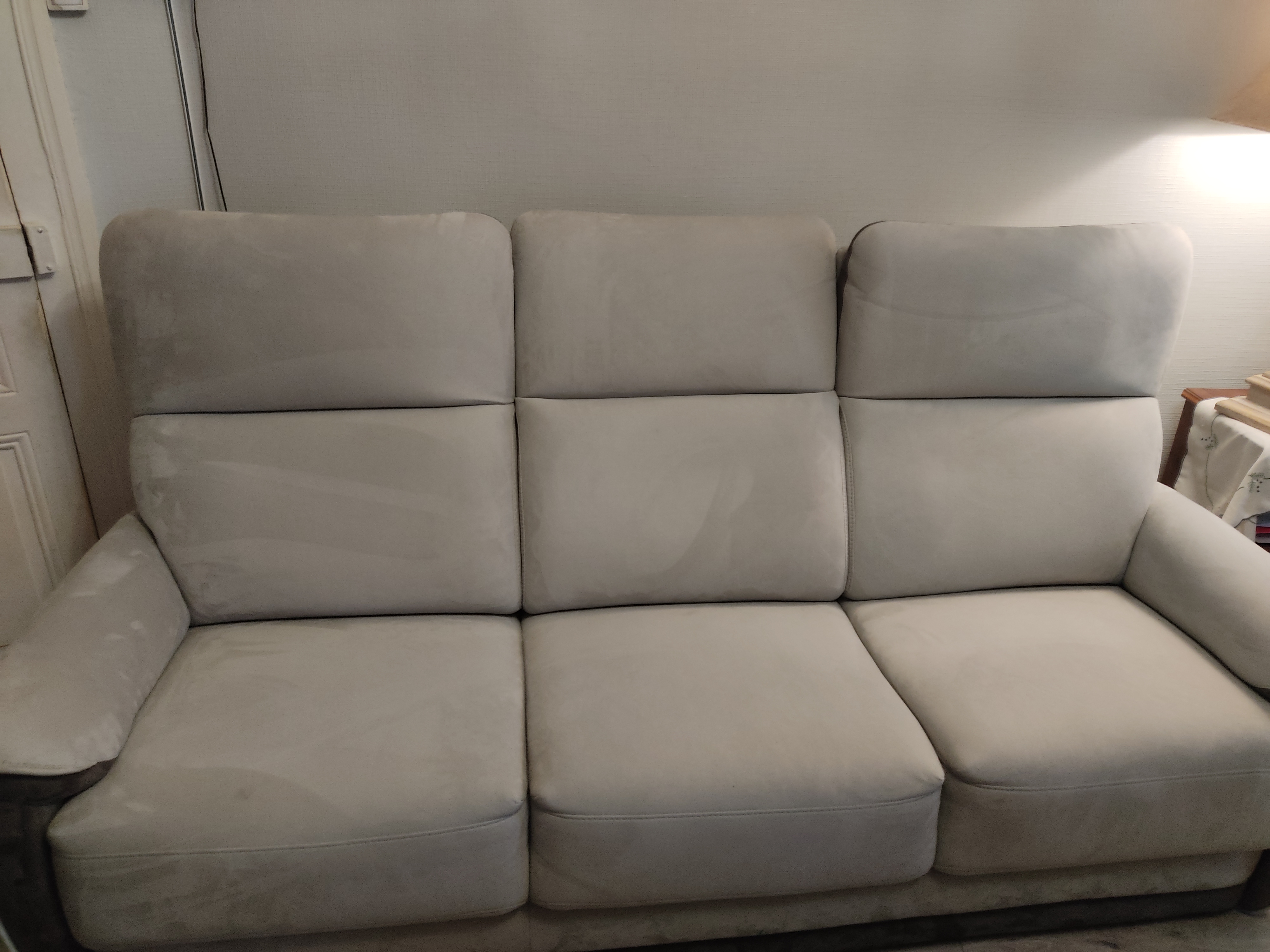 canap� 3 places en microfibres 1000 Belfort (90)