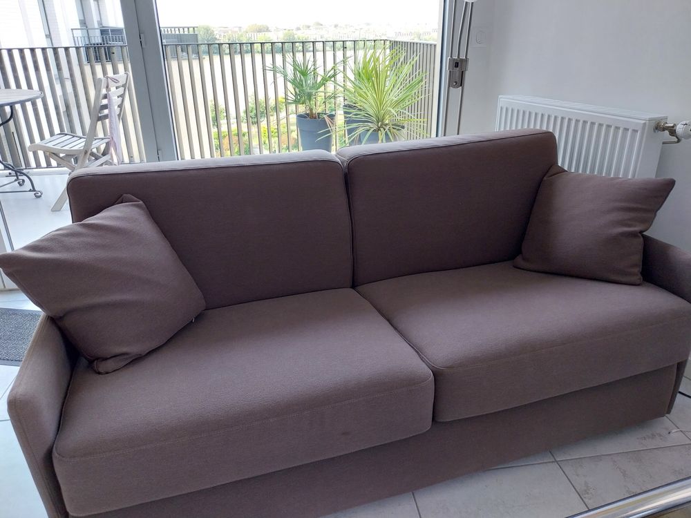 Canape-lit 3 places parfait �tat 500 Bordeaux (33)