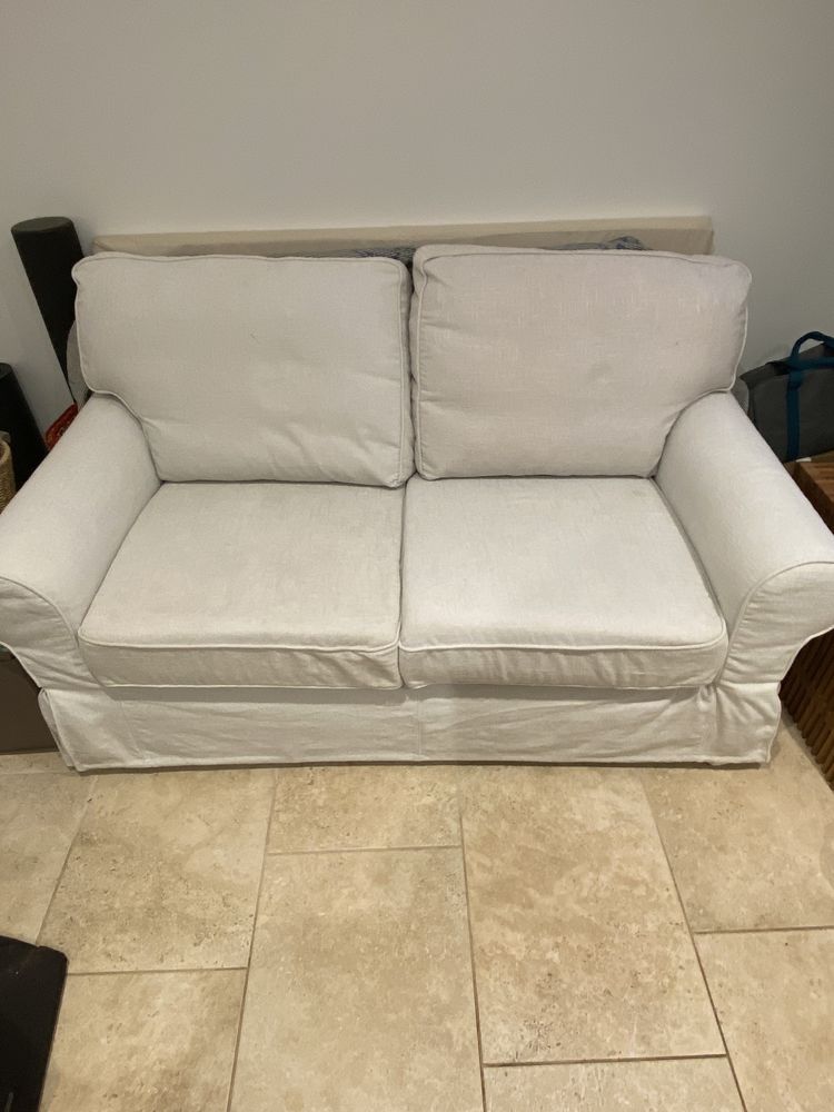 Canap� 2 places poltron et sofa excellent �tat beige 200 Le Bar-sur-Loup (06)