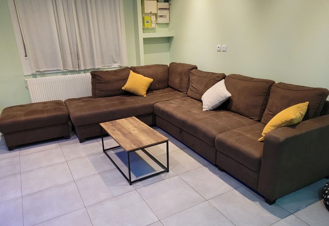 canap� 6/8 places + pouf 600 Comines (59)