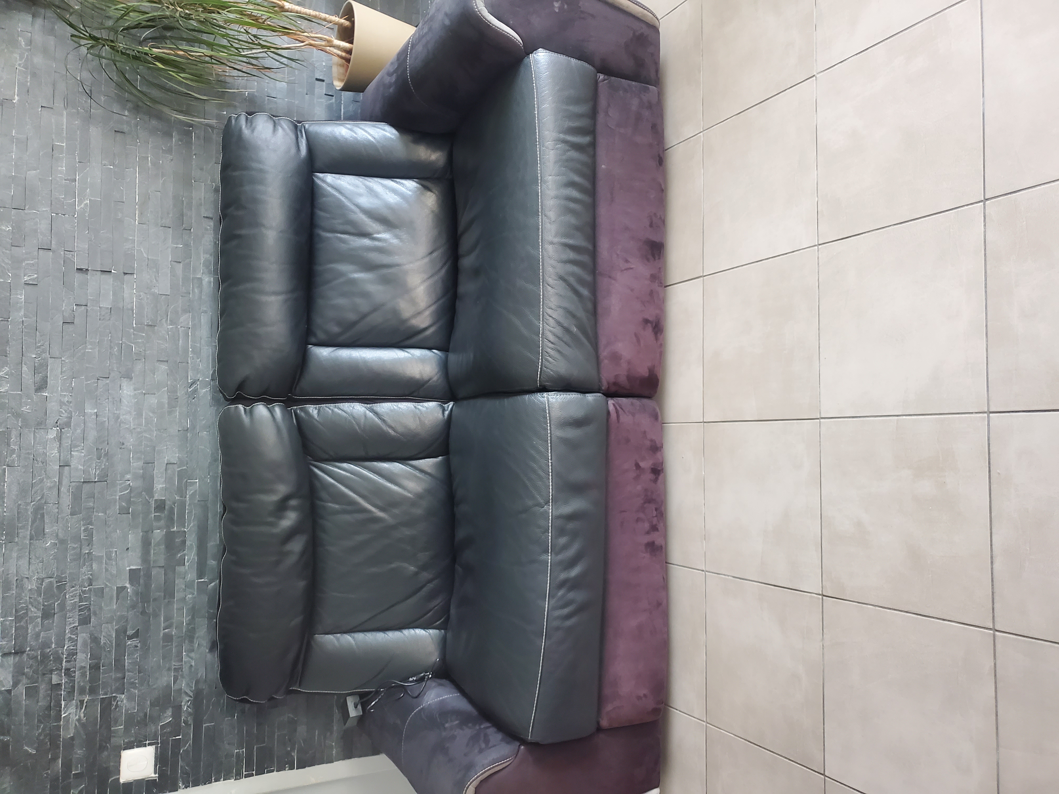 Canap� 3 places relax �lectrique 400 Labarthe-sur-L�ze (31)