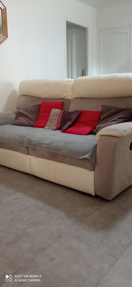 CANAPE 3 PLACES RELAX ELECTRIQUE 450 Bron (69)