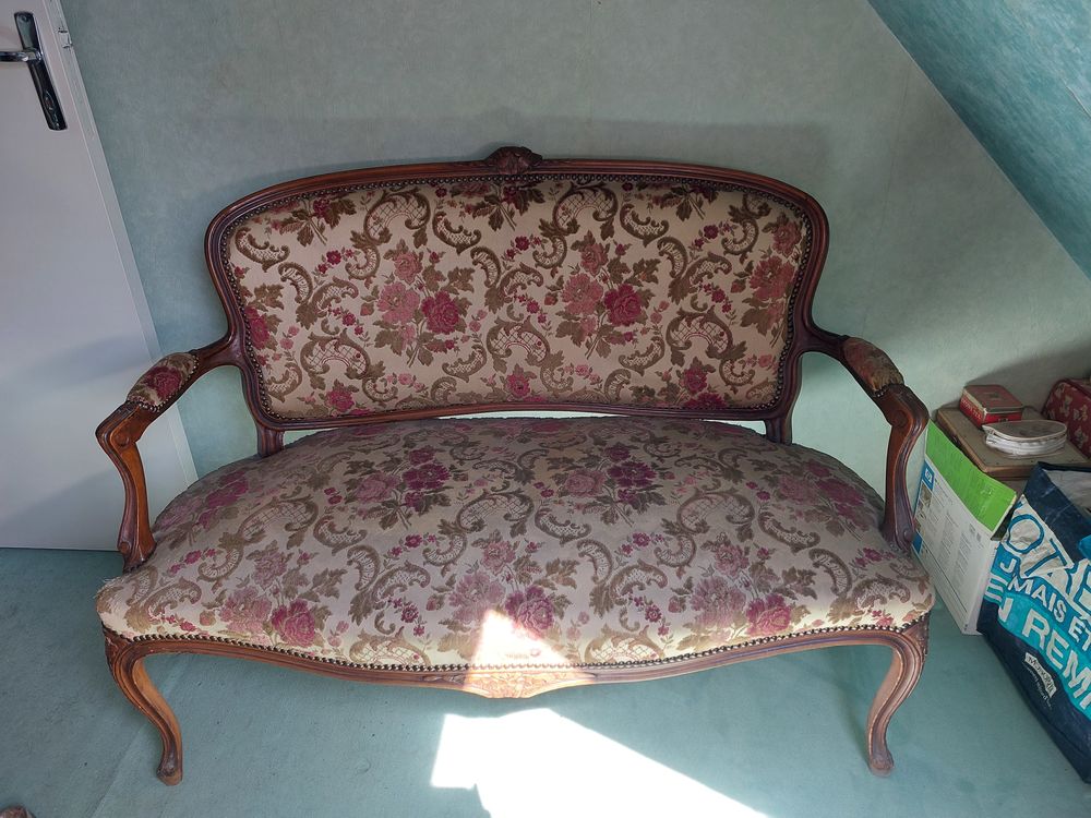 Canap� 2 places style Louis xv ancien 200 Antony (92)