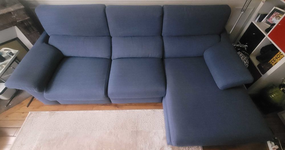 canap�+3+places.+suite+� ++d�m�nagement 230 Montreuil (93)