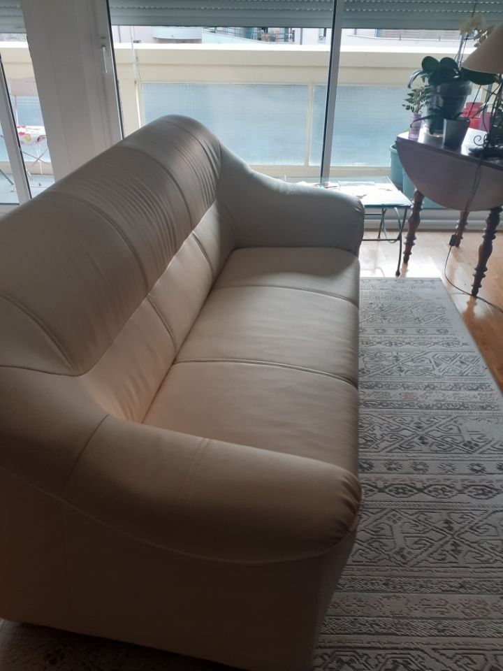 canape 3 places et table basse fer forge plateau en verre 200 Pau (64)