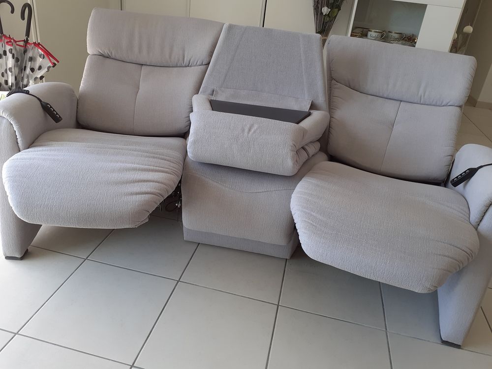 Canap� 3 places tissu gris marque HIMOLLA ELECTRIQUE 1000 Valli�re (23)