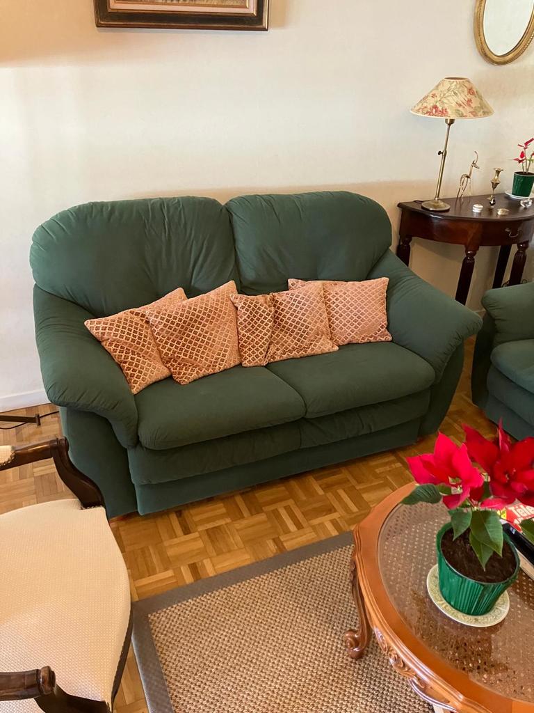 Canap� 2 places tissu vert plus deux fauteuils assortis 250 Paris 14 (75)