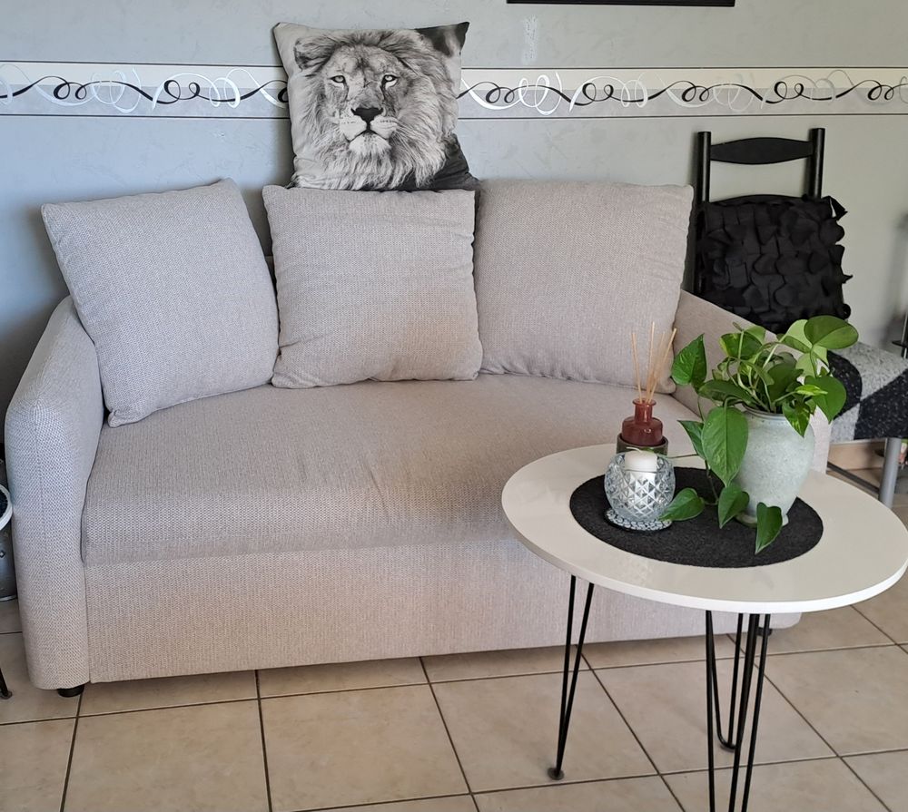 Canap� 3 places tissus �tat neuf 200 Haguenau (67)