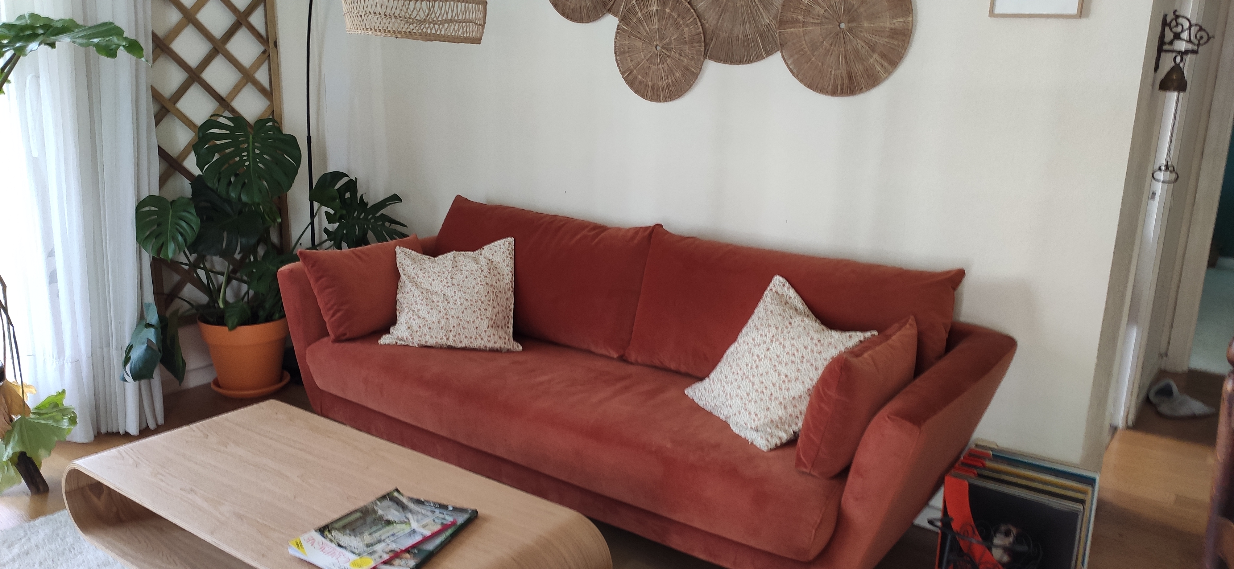 Canap� 3 places en velours coloris rouille 450 Lille (59)