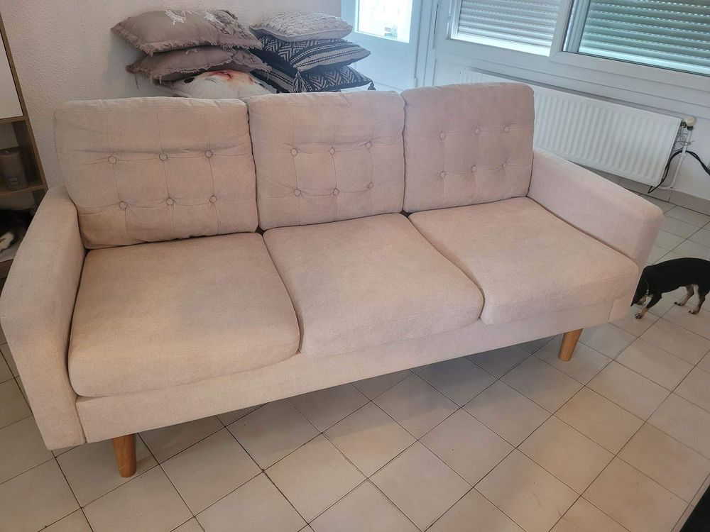 Canap� 3 places 260 Nimes (30)