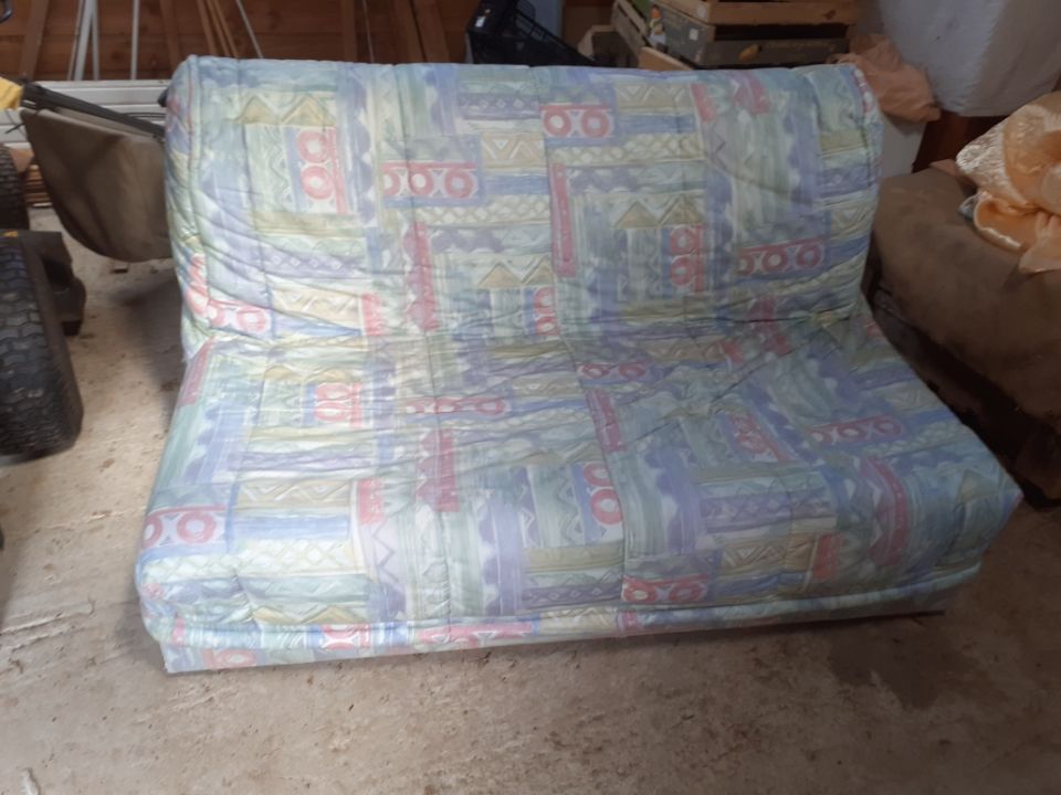 canape  b z  140 2 places et lit 110 Tint�niac (35)