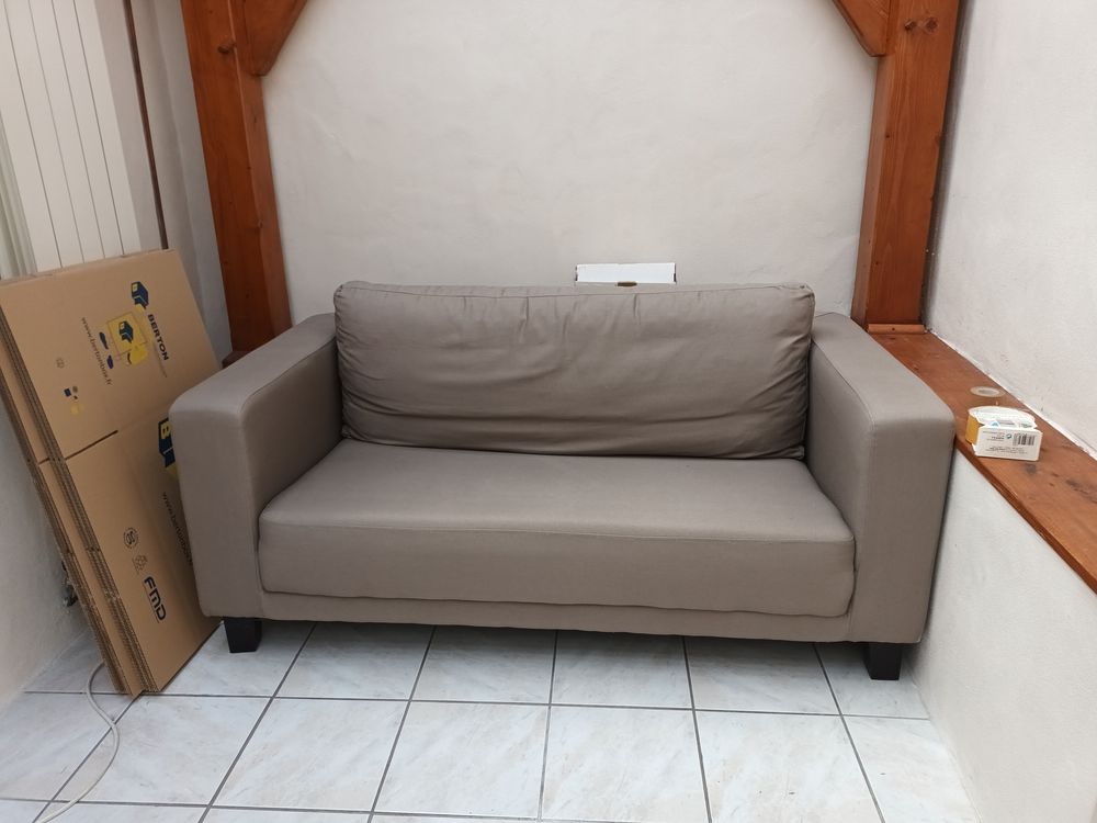 Canap� 3 places 100 Vert-Saint-Denis (77)